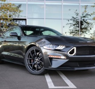 RTR Ford Mustang Design Package face