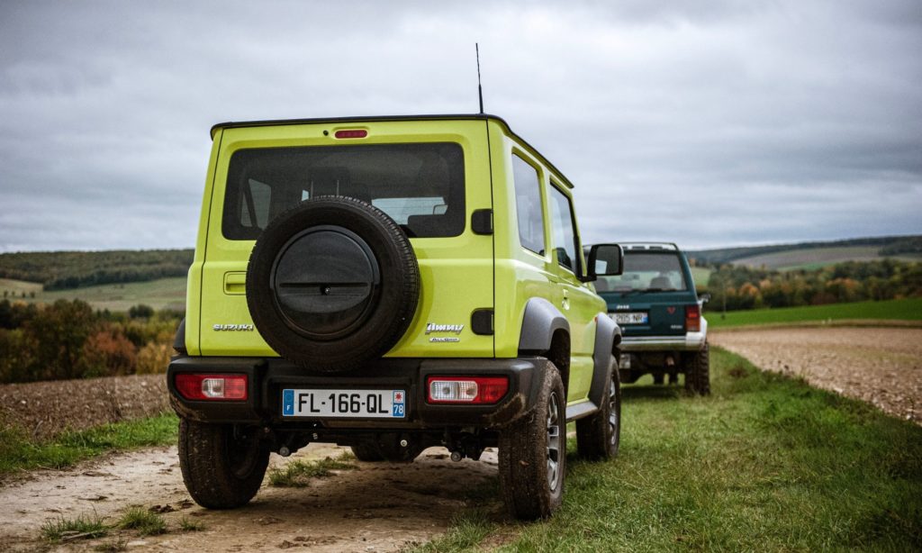 Suzuki Jimny : vue en 3/4 arrière