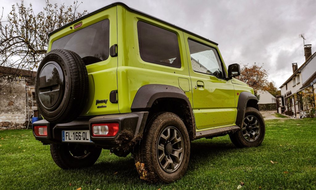 Suzuki Jimny : 3/4 arrière