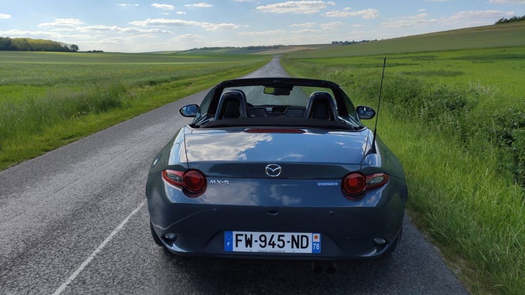 ESSAI - 🇯🇵 MAZDA MX-5 ND, l'ABOUTISSEMENT ⭐️ 