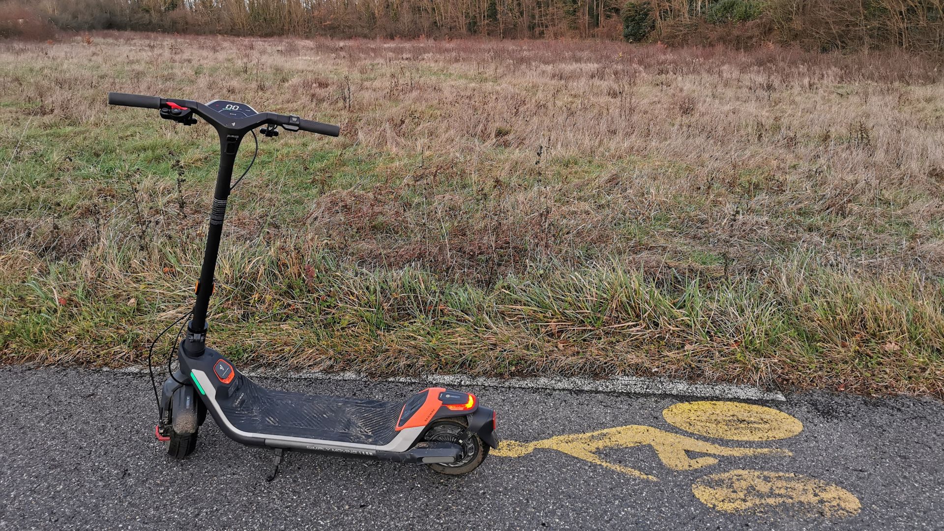 Trottinette électrique Ninebot KickScooter P65E - Segway-Ninebot