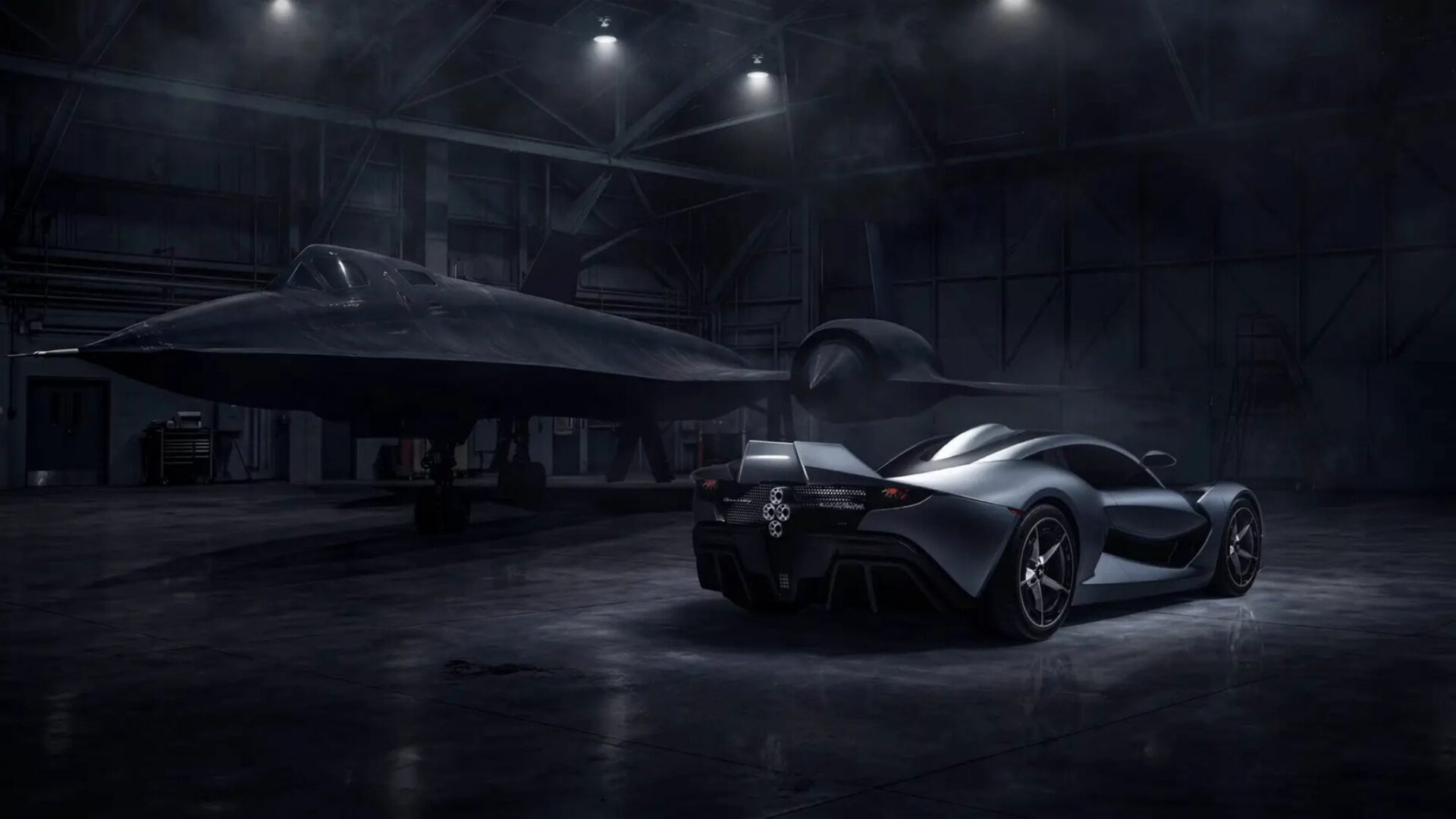 Vue trois-quarts arrière de la supercar Hennessey Blackbird garée à côté du nez de l'avion espion Lockheed SR-71 Blackbird